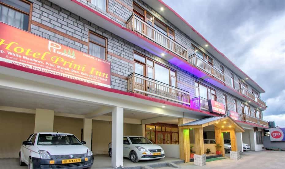 Hotel Prini Inn Manāli Exteriér fotografie